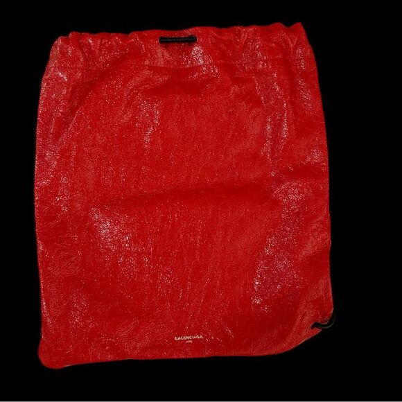 BALENCIAGA Agneau Locker Arena Backpack Red/ dust bag, Great cond. minor flaws - Picture 2 of 13